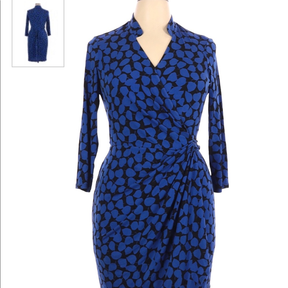 New Maggy London printed long sleeve wrap dress